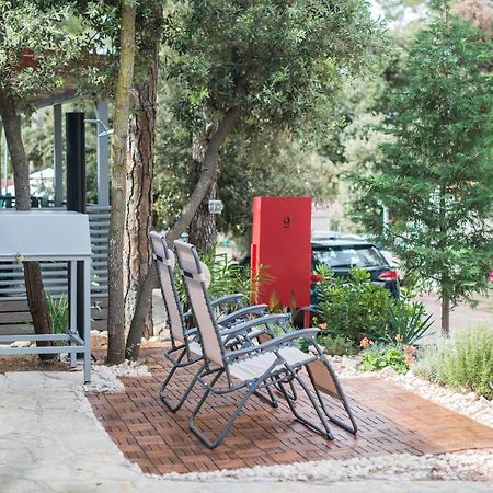 Mobile Home Posidonija Biograd Na Moru Exteriör bild
